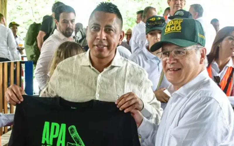 frances-en-apartado_48979896_20251009192728